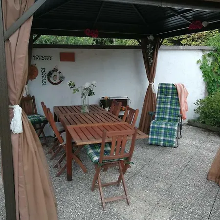 Pensjonat Zizzihome Orta San Giulio